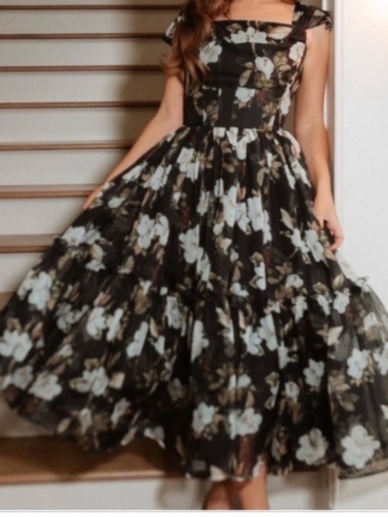 Ivy City Co Dresses & Skirts - Ivy City I Feel Pretty Floral Magnolia Dress Size 14 New